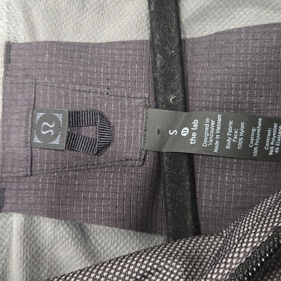 Lululemon-Lab Men's Saura Jacket Black Granite-Size Small - Picture 12 of 17